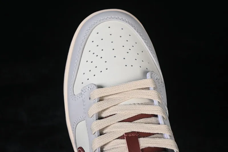 All categories Nk SB Dunk series Nk SB Dunk Low low-top sneakers Nike SB Dunk Low milk white red low-top casual sneakers IM6670-202
